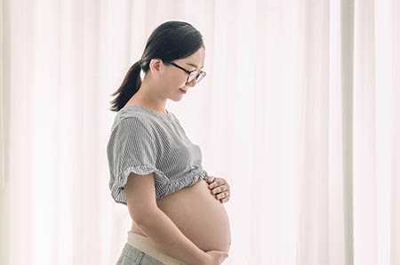 泉州有代孕的人吗_可能会导致不孕不育!女性月经提前10天的7大危害一览
